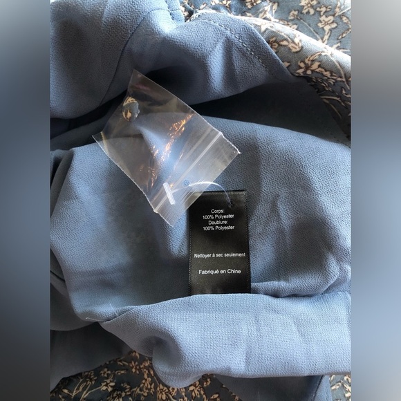 NEW Astr The Label Women’s Maxi Floral Silky Puff Sleeve Dress Size Large - Picture 16 of 16